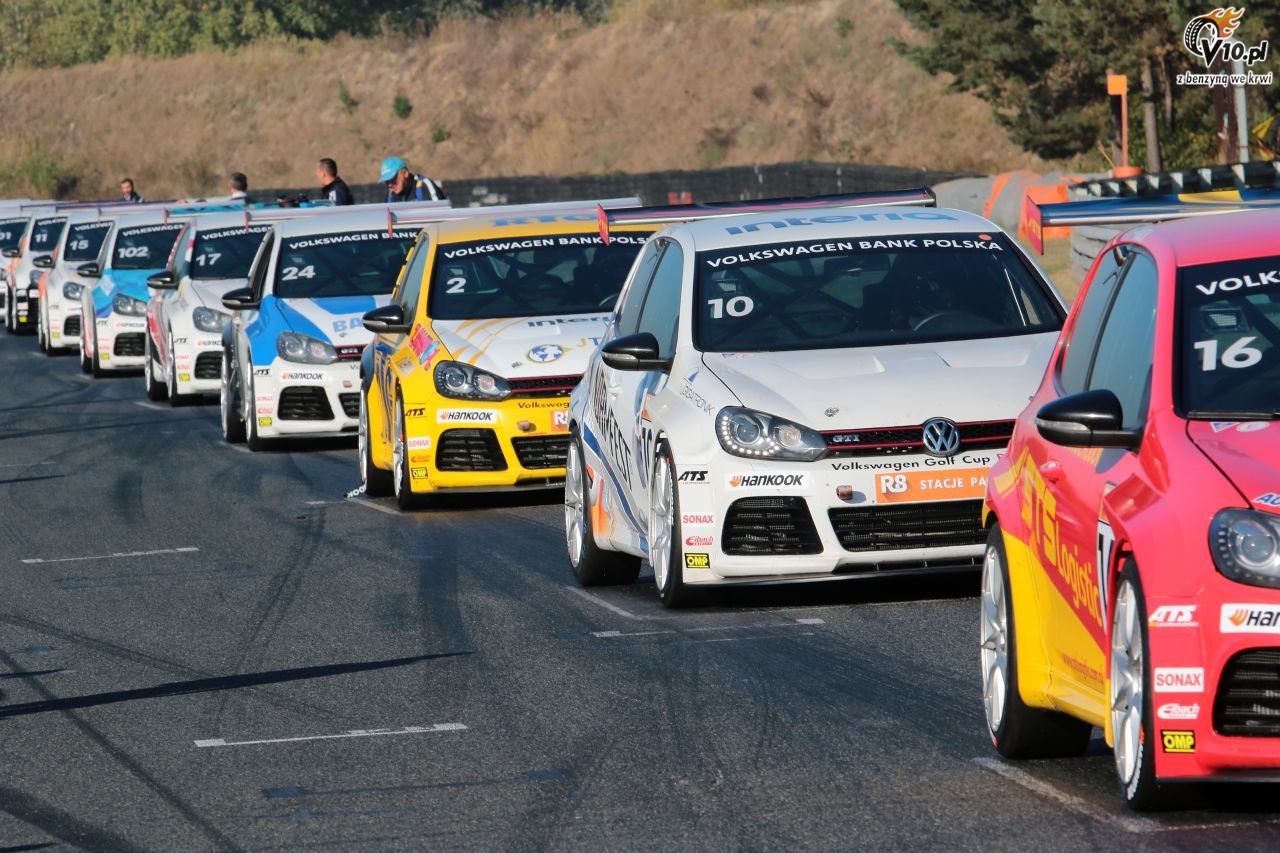 Volkswagen Golf Cup ma startowa dalej