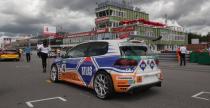 Video: Wyścigowy weekend w Volkswagen Castrol Cup okiem kierowcy - przedstawia Maciej Steinhof