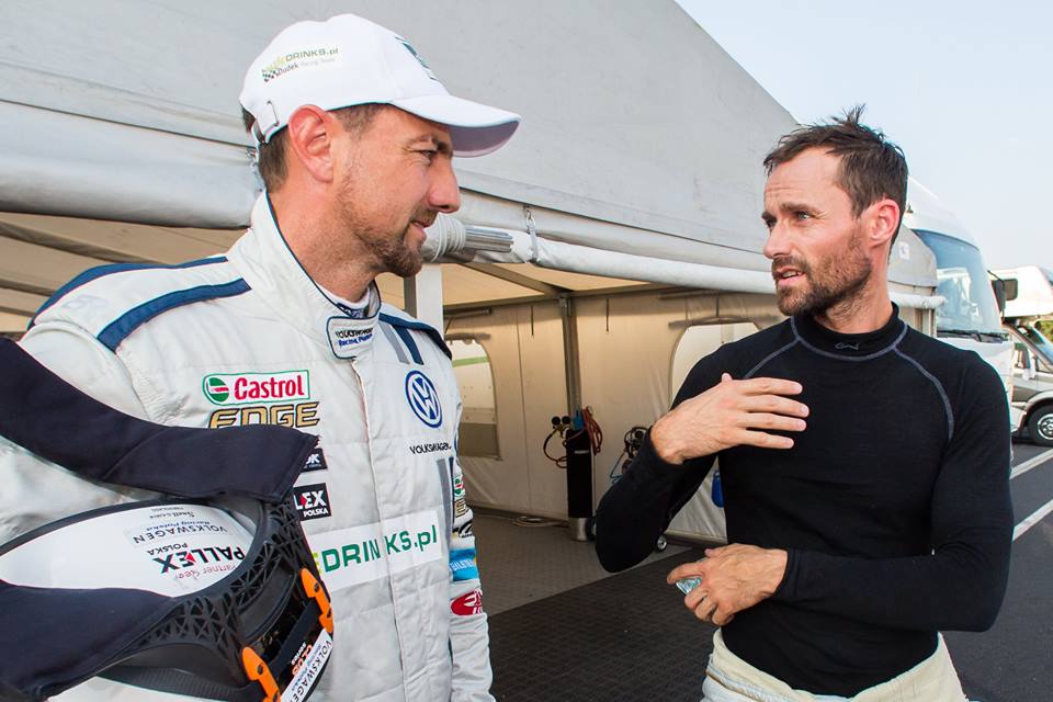 Jerzy Dudek vs Sven Hannawald w wycigach Volkswagen Castrol Cup
