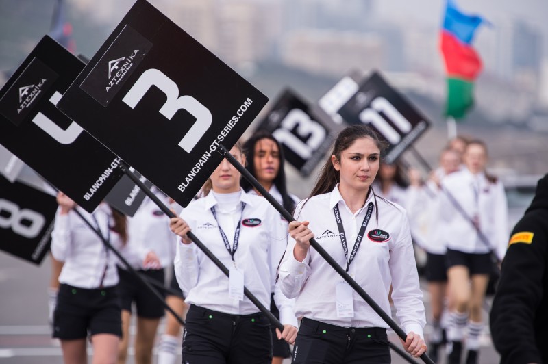 Grid Girls - listopad 2014