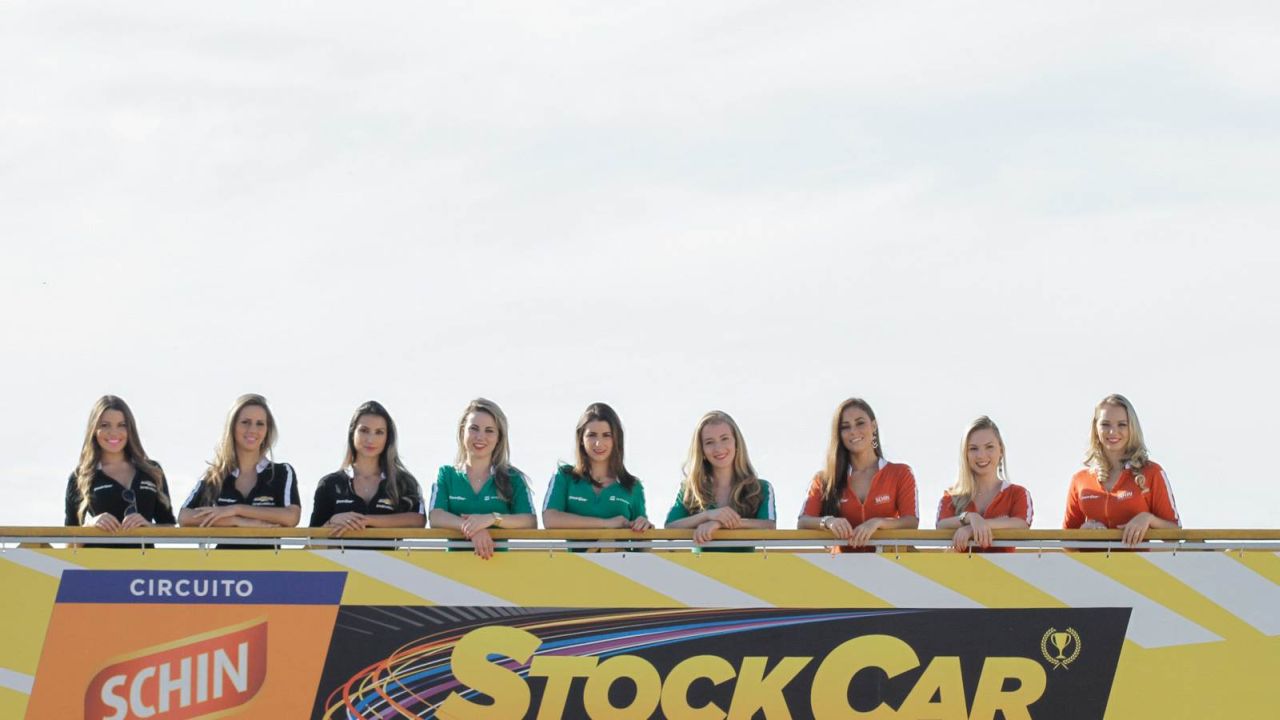 Grid Girls - czerwiec 2015