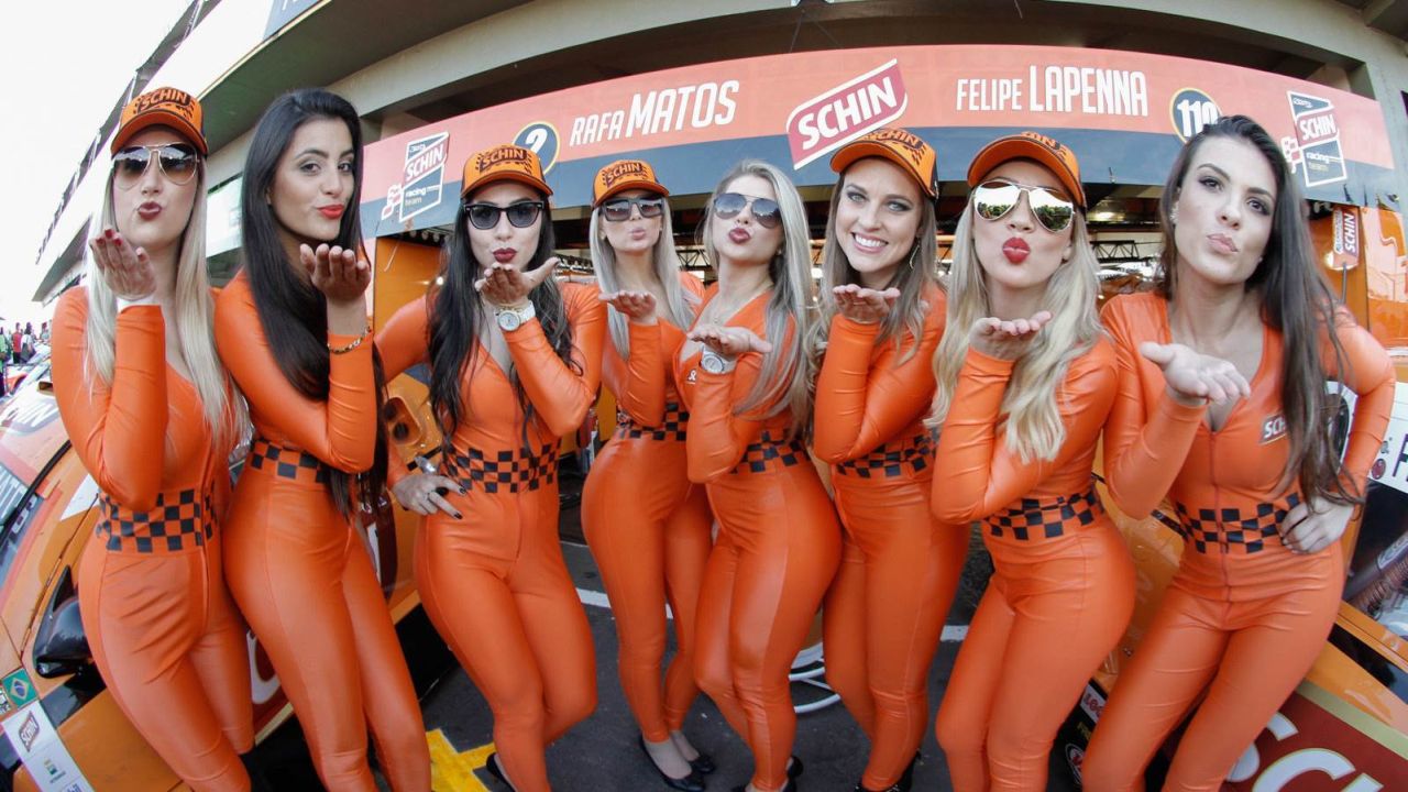 Grid Girls - czerwiec 2015