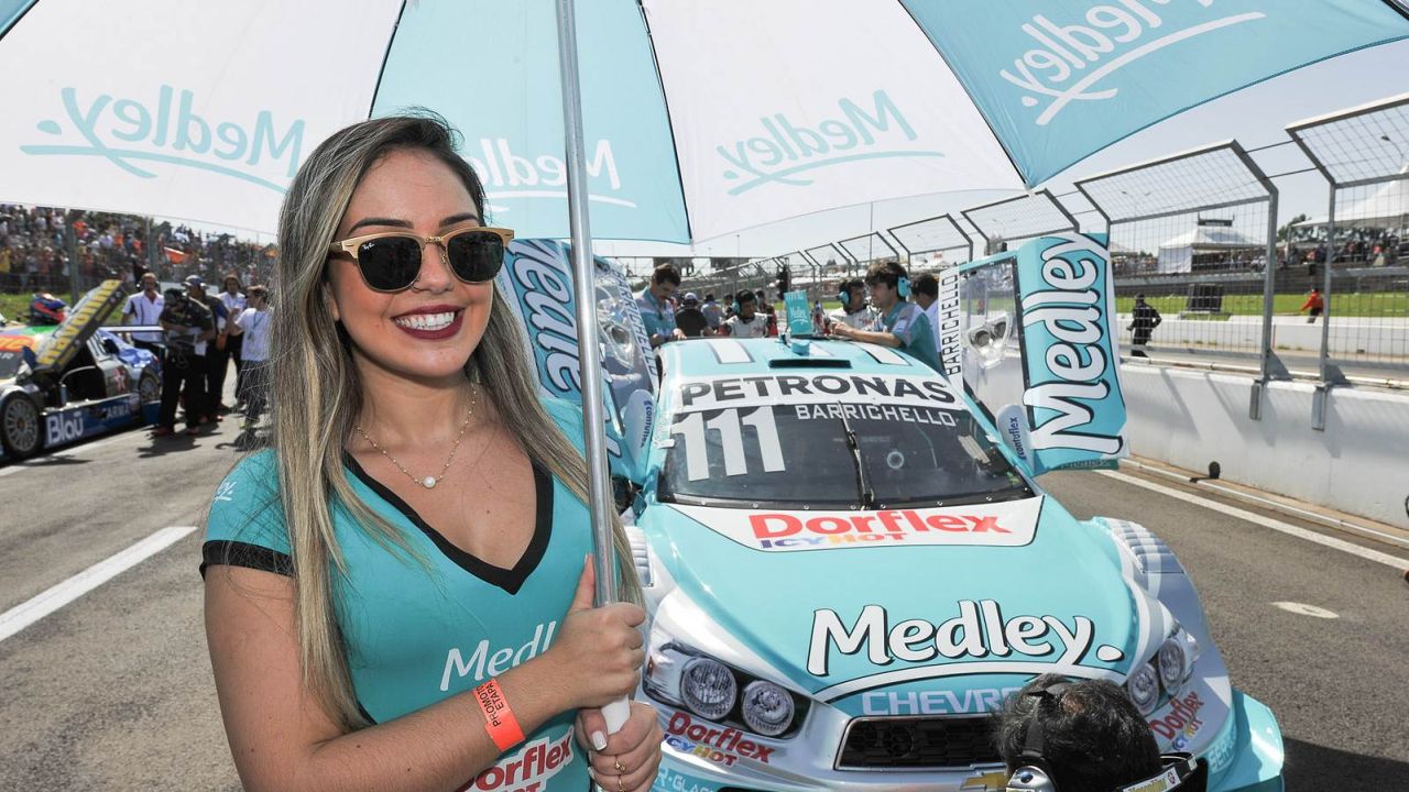 Grid Girls - kwiecie 2015