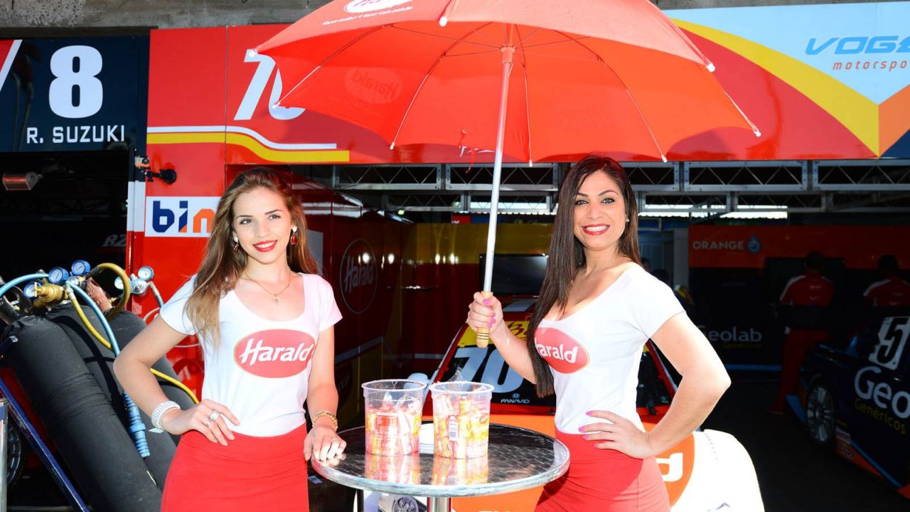 Grid Girls - listopad 2015