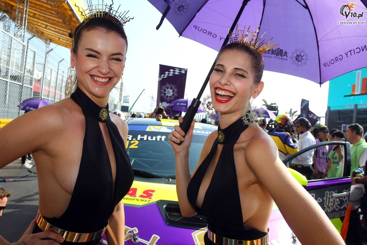 Grid Girls - listopad 2015