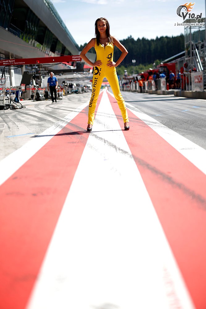 Grid Girls - sierpie 2015