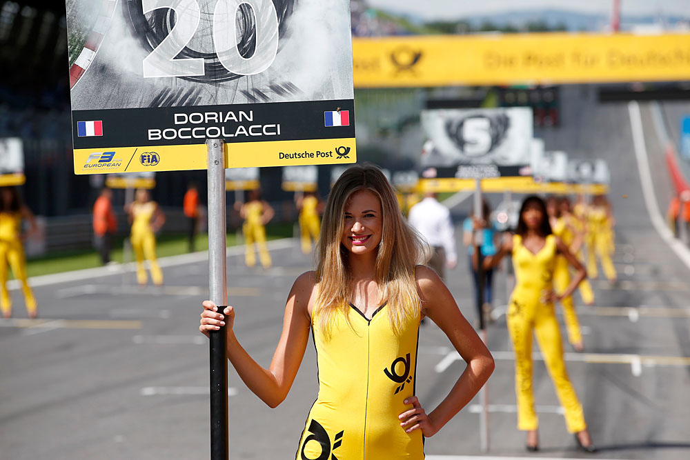 Grid Girls - sierpień 2015
