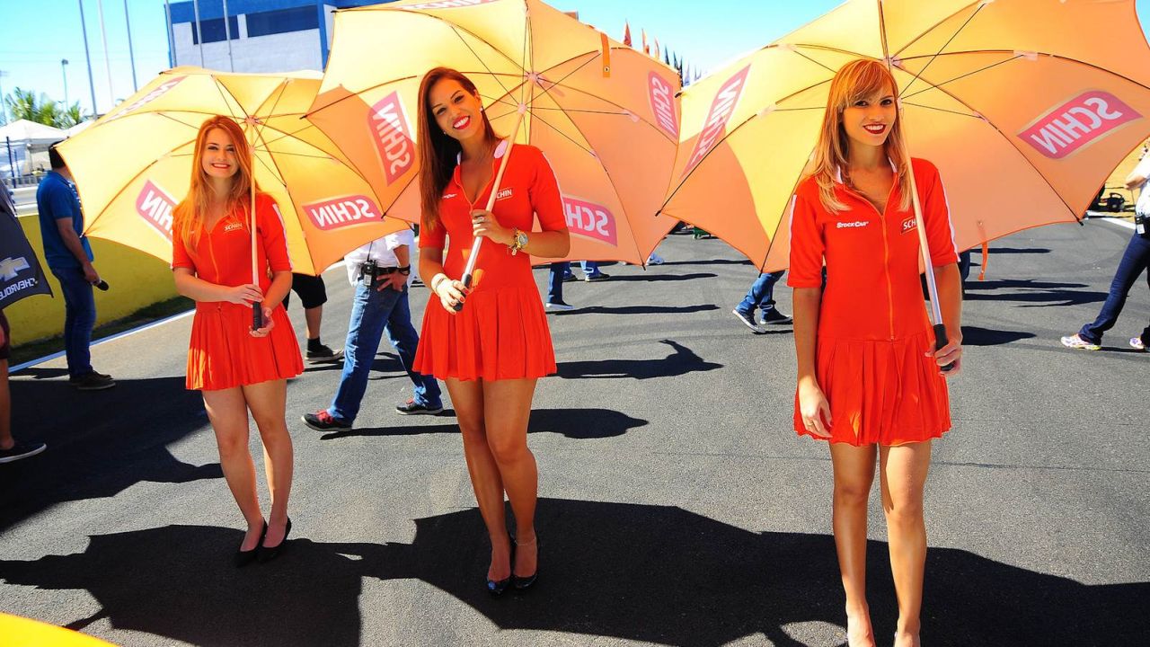 Grid Girls - sierpień 2015