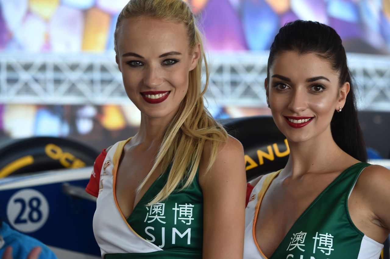 Grid Girls - listopad 2016