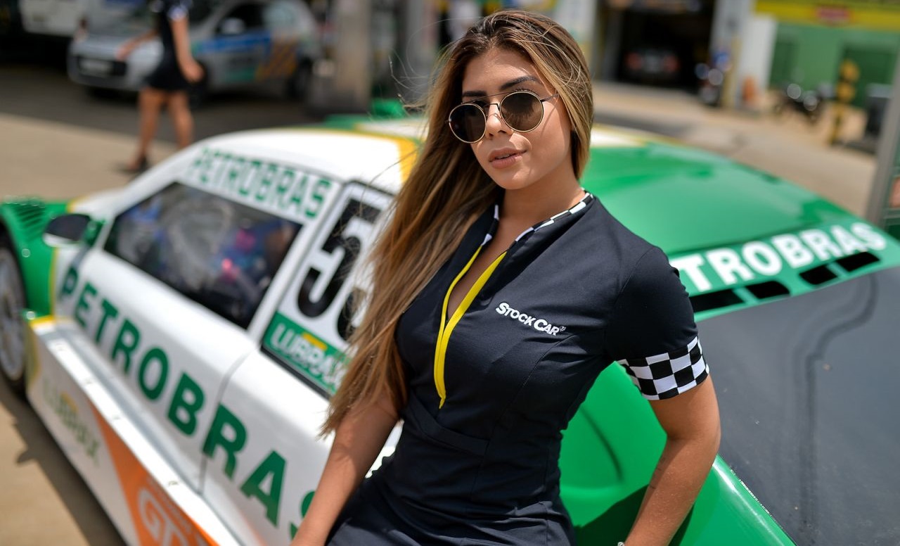 Grid Girls - listopad 2018
