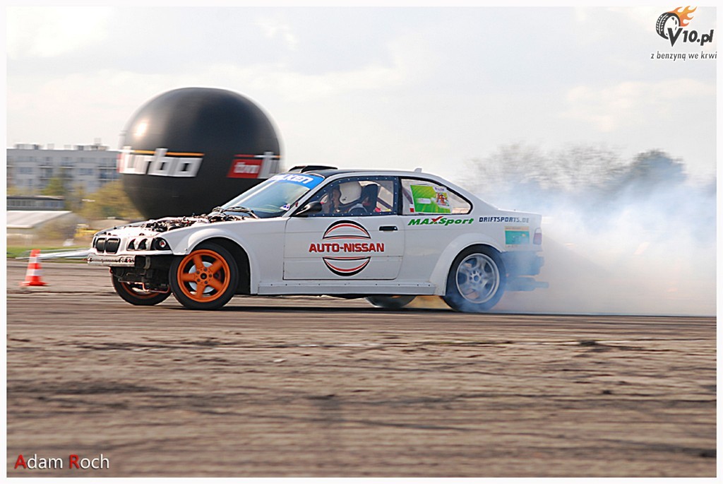 Warsaw Extremizer Motor Show 2012