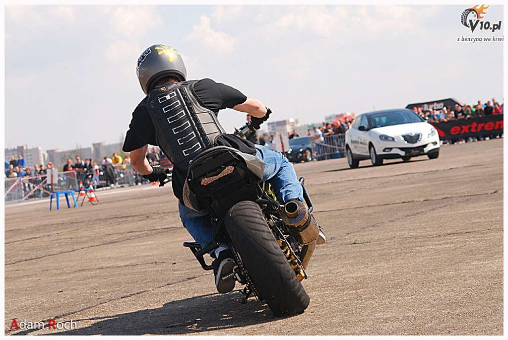 Warsaw Extremizer Motor Show 2012