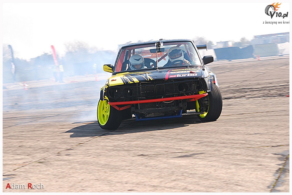 Warsaw Extremizer Motor Show 2012