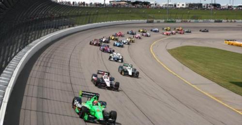 IndyCar: Hinchcliffe zdominował zawody na Iowa Speedway