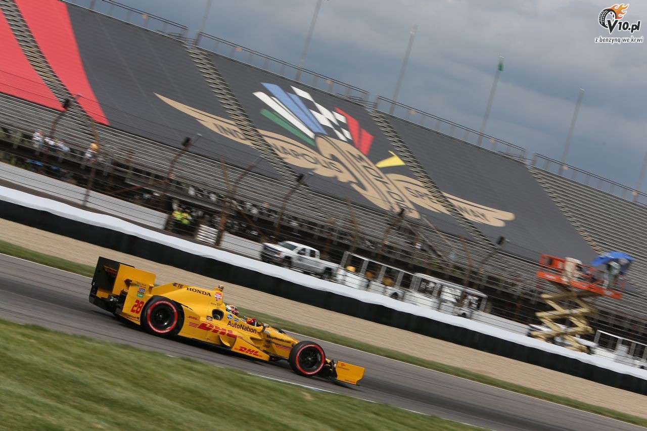 IndyCar - Indianapolis 2015 na drogowej pętli