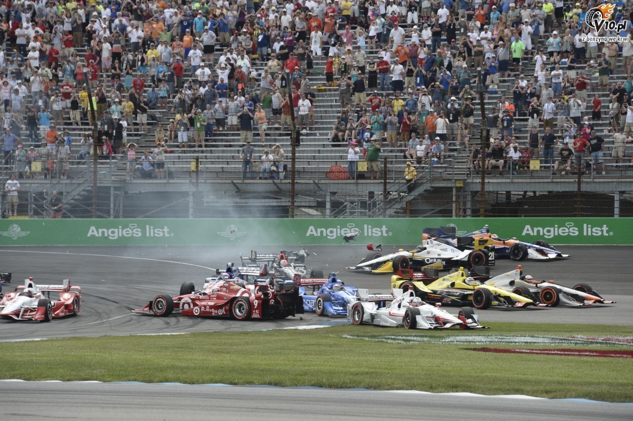 IndyCar: Dramatyczny wypadek Castronevesa na treningu przed Indianapolis 500