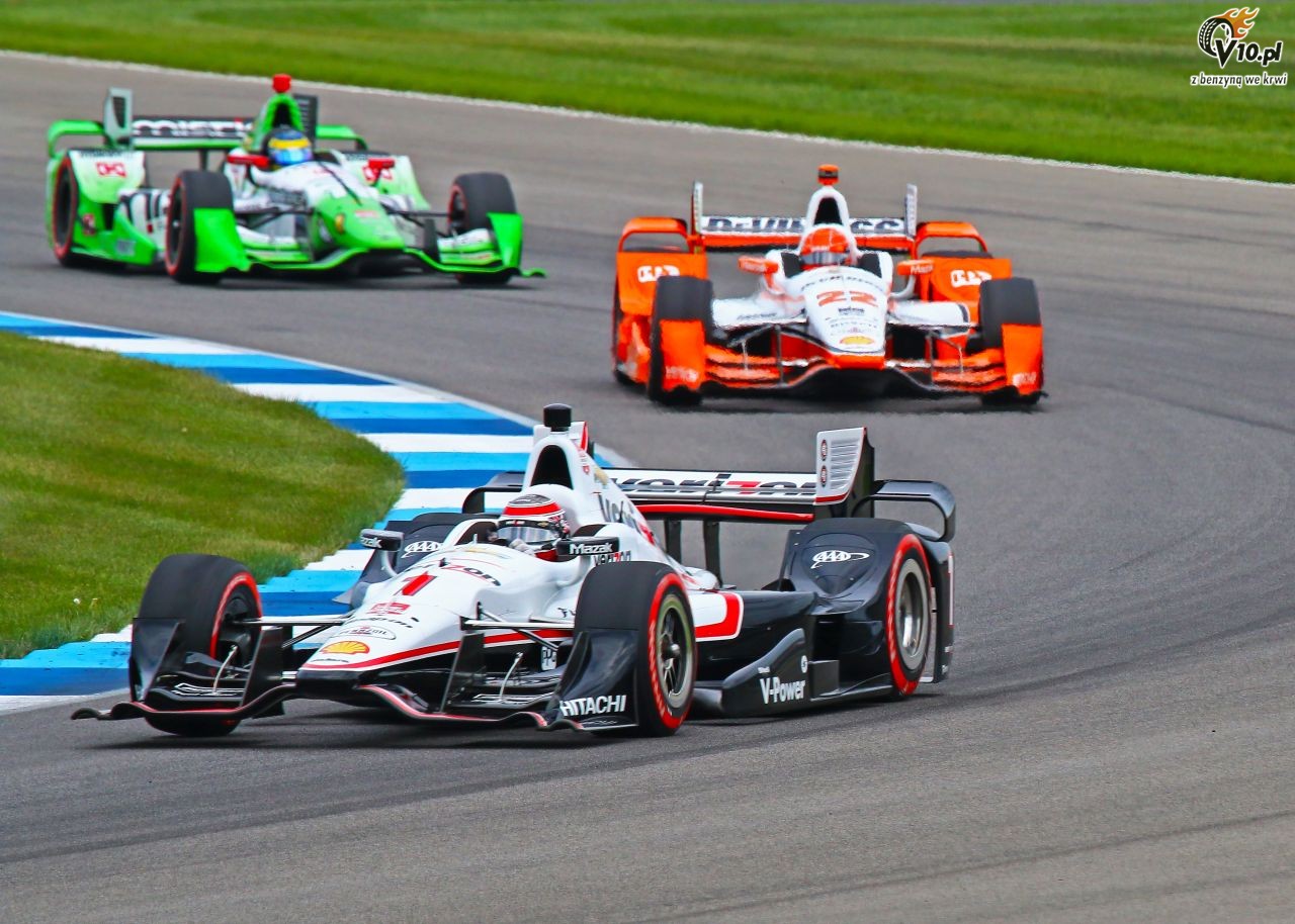 IndyCar - Indianapolis 2015 na drogowej pętli