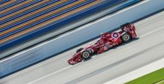 IndyCar: Castroneves najlepszy w kwalifikacjach na owalu Iowa