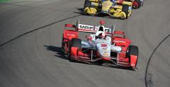 IndyCar: Castroneves najlepszy w kwalifikacjach na owalu Iowa