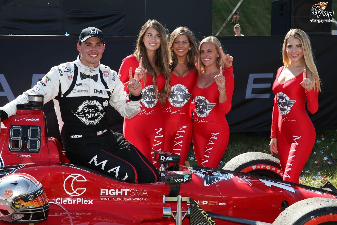 Grid Girls - sierpień 2015