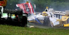 IndyCar: Hinchcliffe triumfatorem sparaliżowanego incydentami wyścigu w Luizjanie