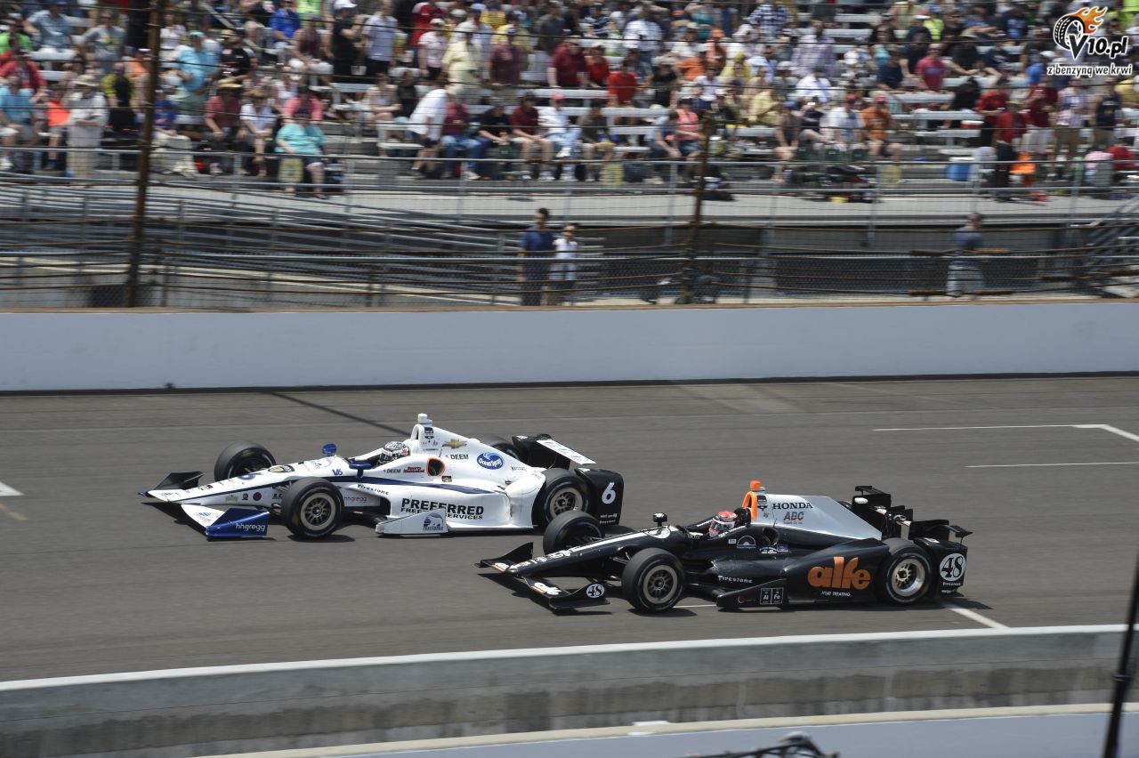 IndyCar pomaga Hondzie dogoni Chevroleta