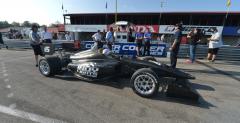 Nowy bolid Indy Lights ruszy na tor