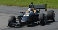 Nowy bolid Indy Lights ruszy na tor