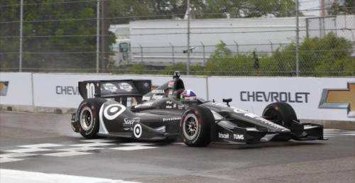 IndyCar: Franchitti wygrał pierwsze kwalifikacje w Detroit, ale pole position dla Viso