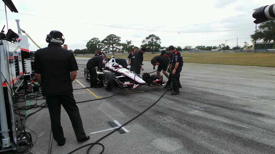 Juan Pablo Montoya wr�ci� do bolidu. Zobacz video z testu w IndyCar na torze Sebring