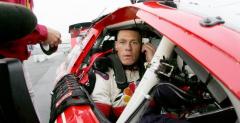 John Cena poprowadzi samochd bezpieczestwa na inauguracj nowego sezonu NASCAR