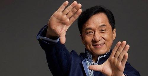 Jackie Chan wystawi zespół w 24-godzinnym wyścigu Le Mans
