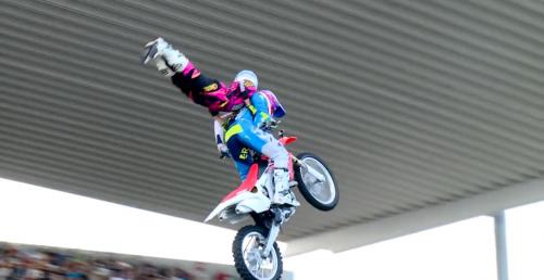 Ewolucje FMX w tandemie