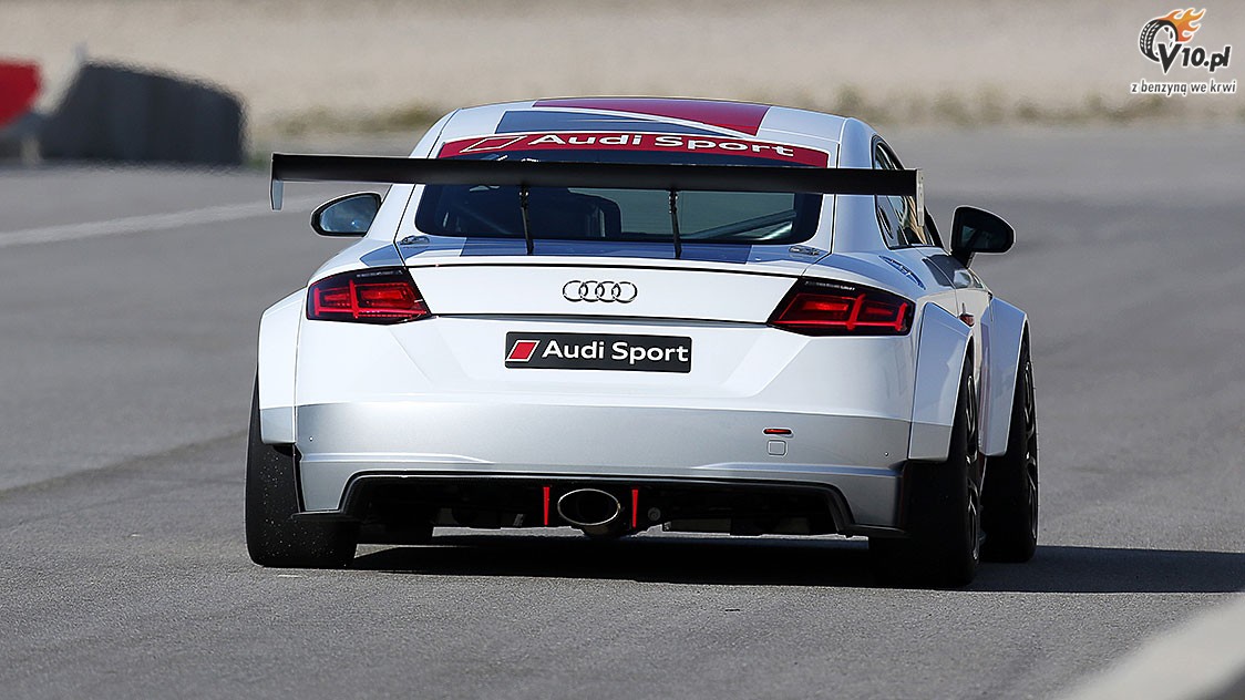 Gosia Rdest i Jan Kisiel w Audi Sport TT Cup