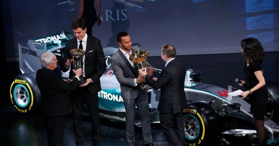 Hamilton odebrał trofeum mistrza świata F1 na Gali FIA, Verstappen wyróżniony potrójnie