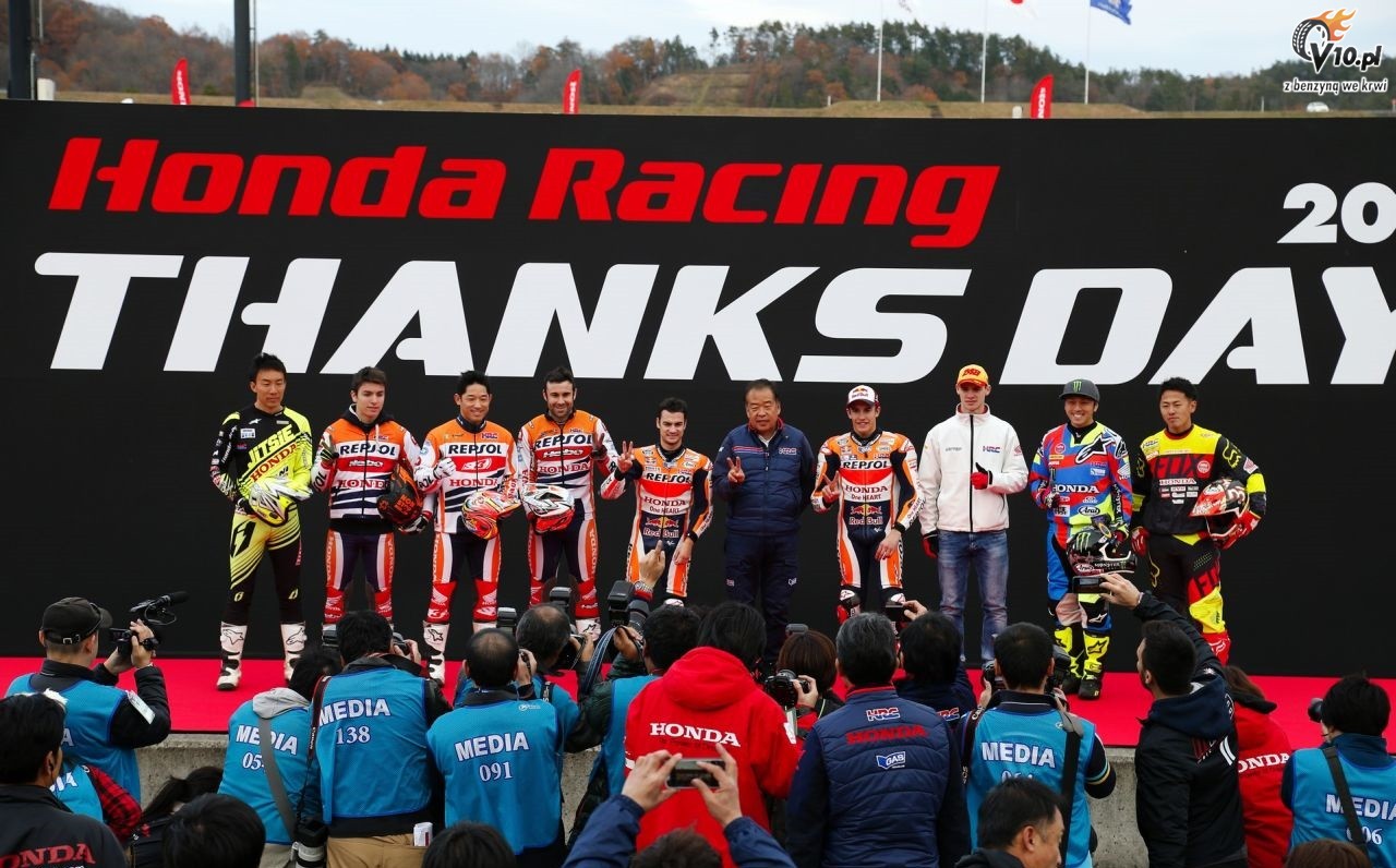 Fernando Alonso dosiadł motocykl MotoGP