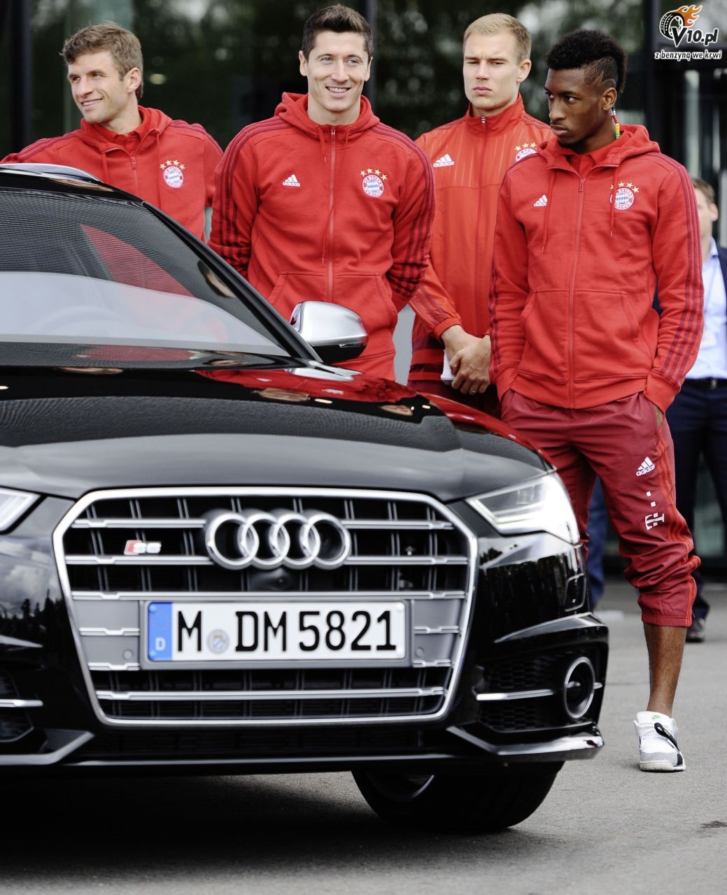 Robert Lewandowski po pięciu golach zasmakował pięć okrążeń w pucharowym Audi TT