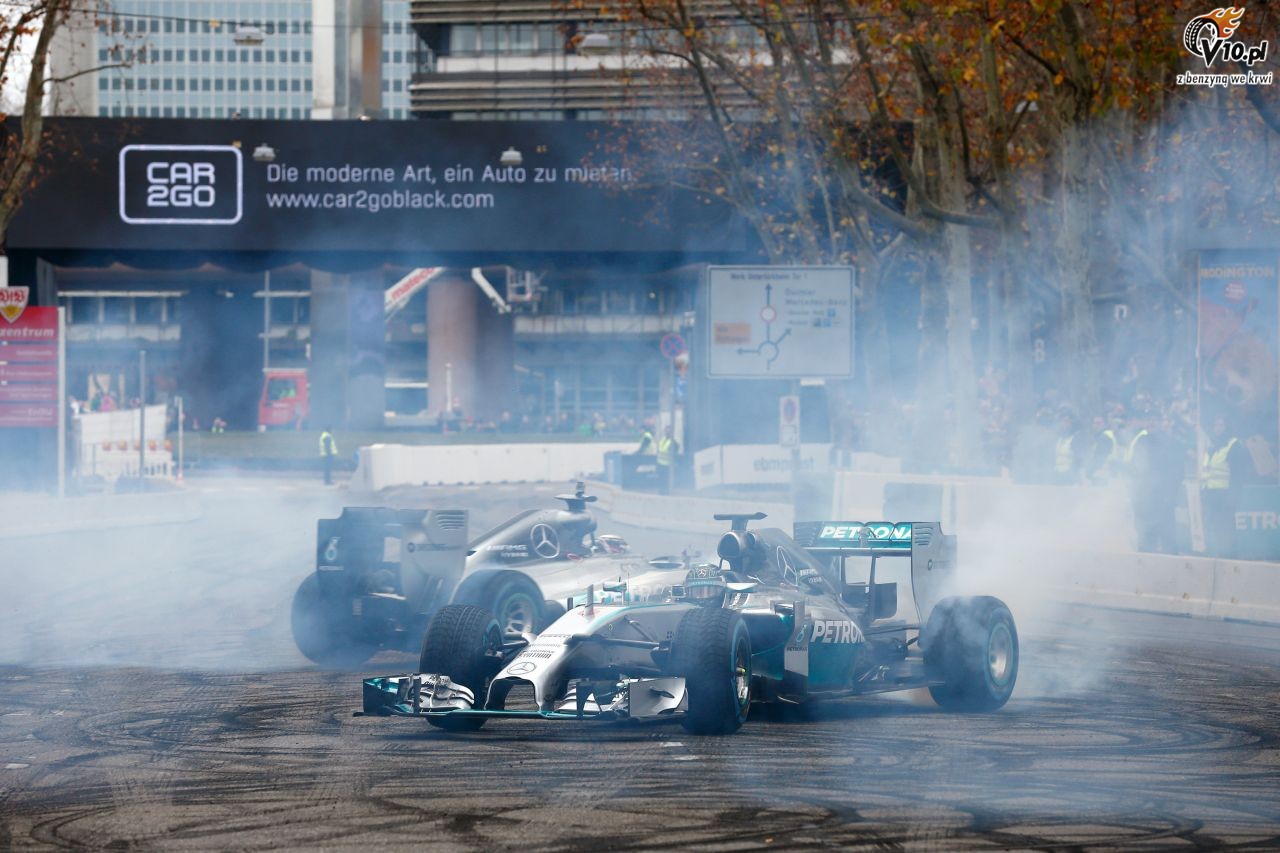 Mercedes - Stars & Cars 2014