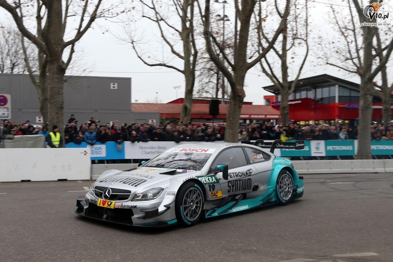 Mercedes - Stars & Cars 2014