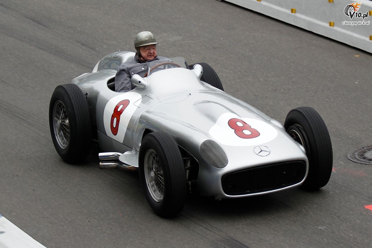 Mercedes - Stars & Cars 2014