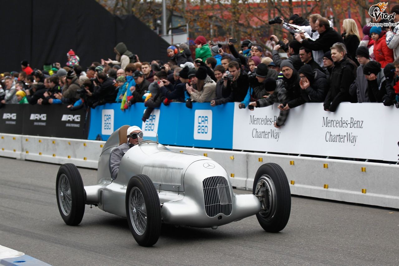 Mercedes - Stars & Cars 2014