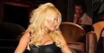 Pamela Anderson poprowadzi zesp wycigowy w FIA GT Series