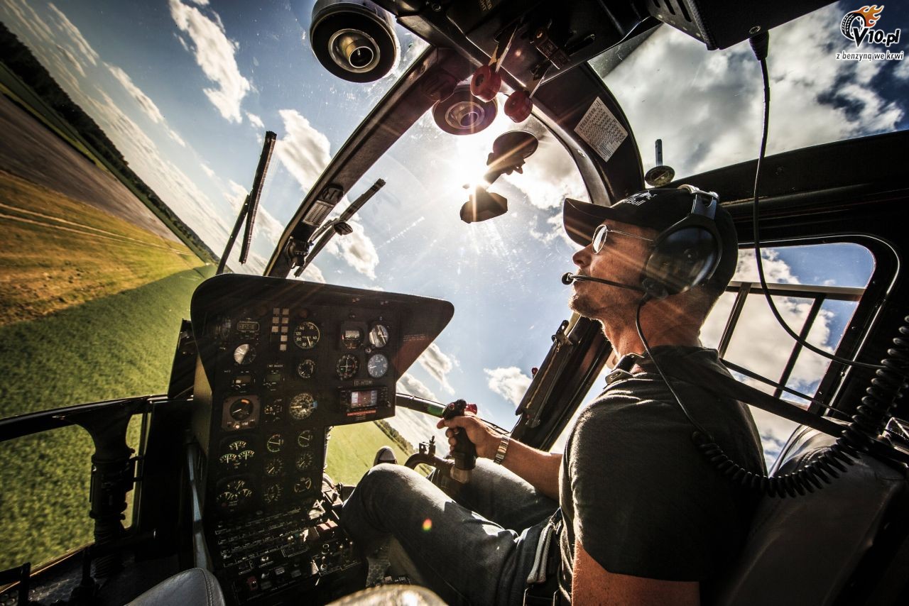 Kuba Przygoski, Felix Baumgartner i drifting z helikopterem na ogonie