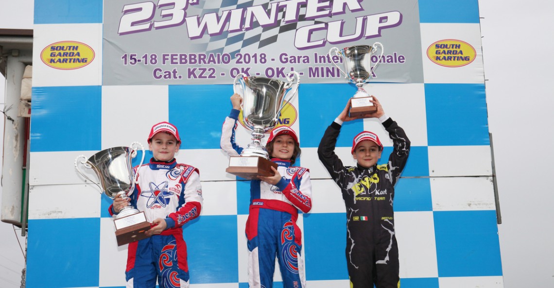 11-letni Karol Pasiewicz na podium kartingowego Winter Cup