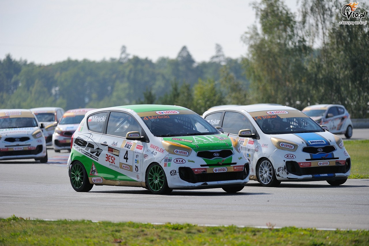 Kia Lotos Race 2012: Mirecki odnosi podwjne zwycistwo w Brnie i siga po mistrzostwo