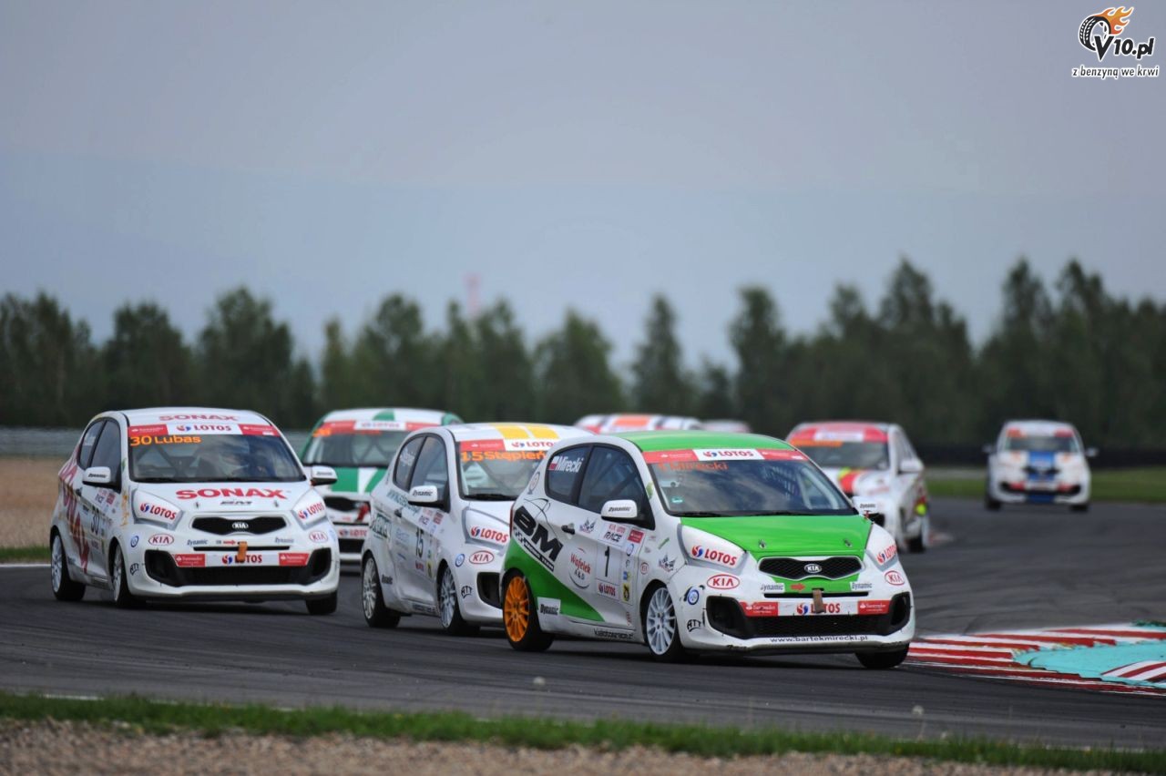 Kia Lotos Race - Autodrom Most 2013