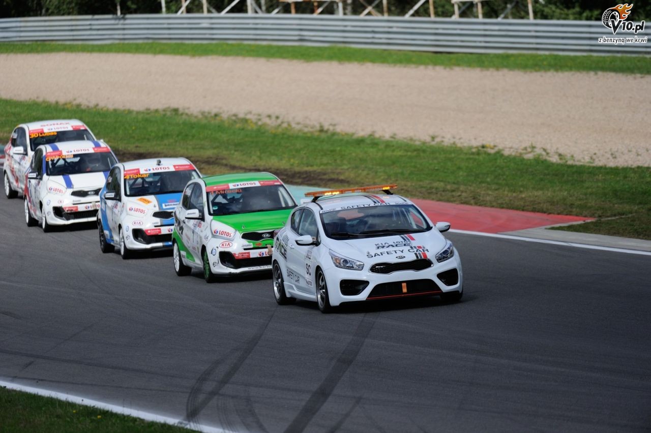 Kia Lotos Race: Fina sezonu na Morawach