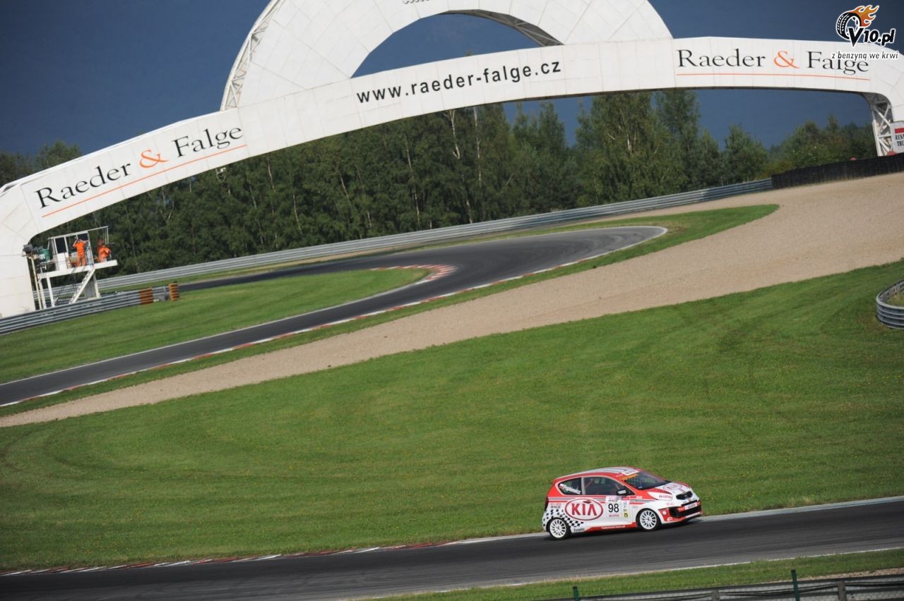 Kia Lotos Race - Autodrom Most 2013
