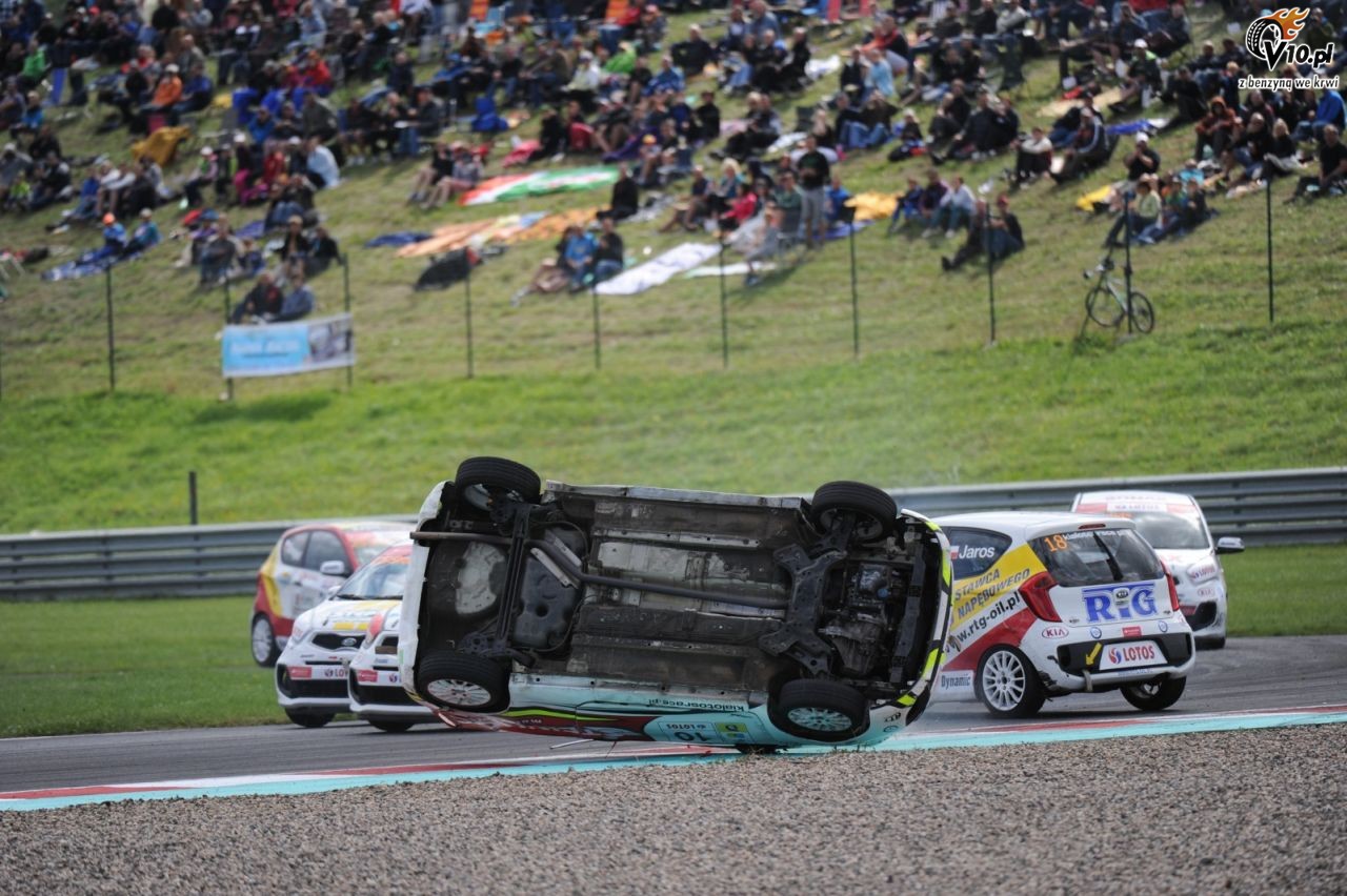 Kia Lotos Race: Dublet Mireckiego na torze Autodrom Most