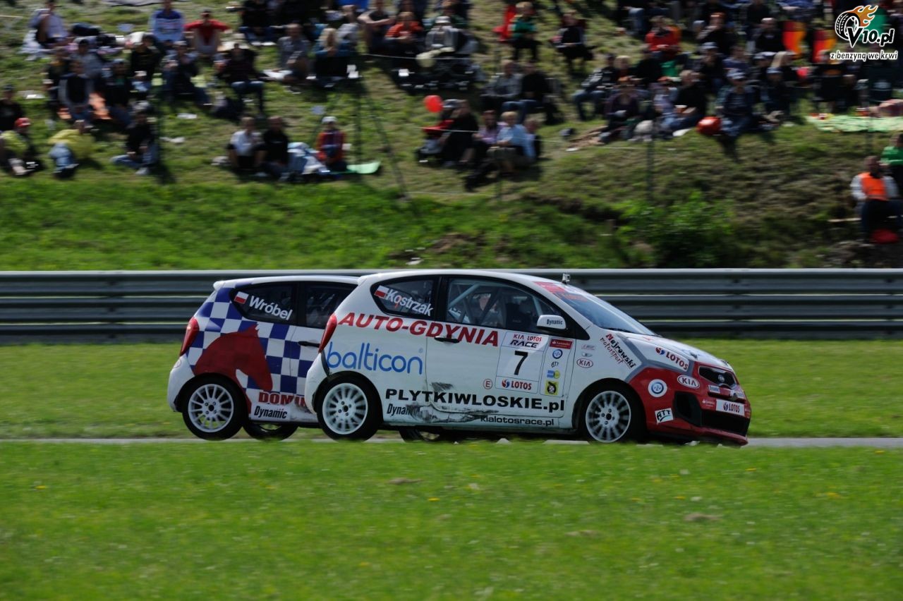 Kia Lotos Race: Dublet Mireckiego na torze Autodrom Most